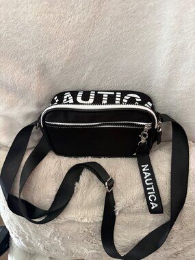 Nautica Black Crossbody Bag 8” x 5.25” x 3” | NWOT | Adjustable Strap | Zip Fron